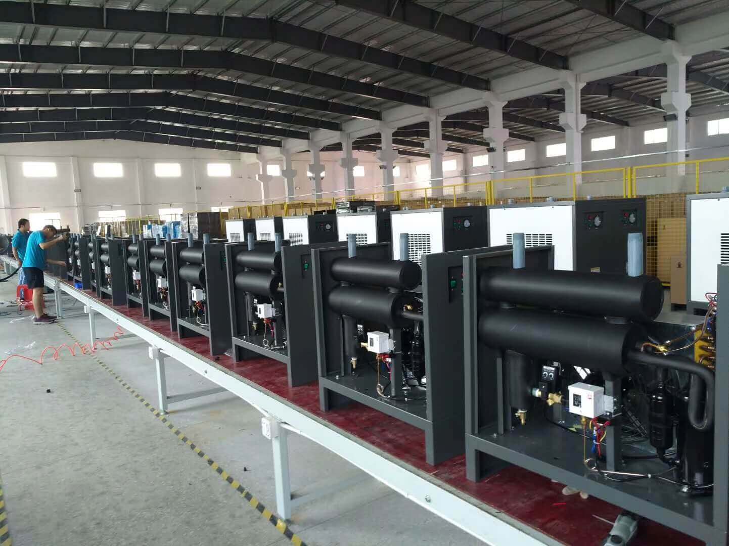 Xuong san xuat may nen khi napacomp